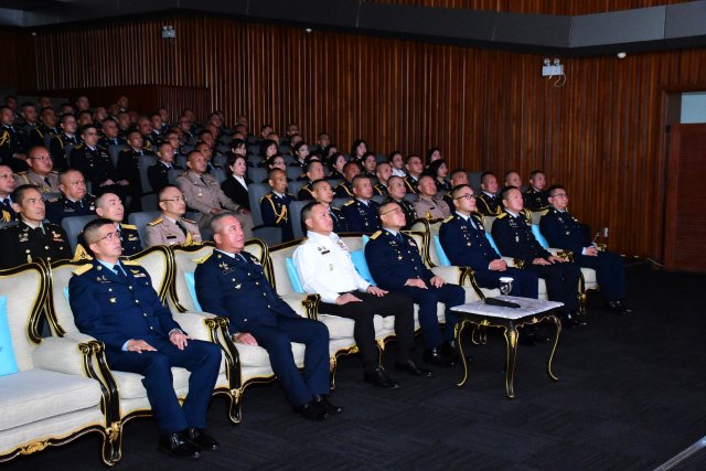 พิธีปิดการศึกษา หลักสูตรการทัพอากาศ รุ่นที่ ๕๙ การแถลงยุทธศาสตร์กองทัพอากาศ ฉบับนักศึกษา และมอบโล่ศิษย์เก่าดีเด่น ประจำปี ๒๕๖๘