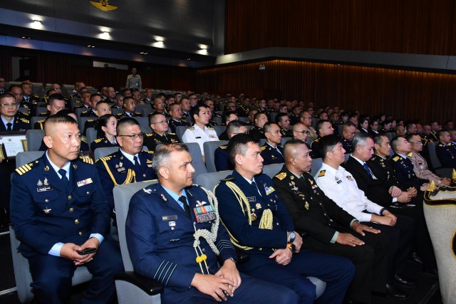 พิธีปิดการศึกษา หลักสูตรการทัพอากาศ รุ่นที่ ๕๙ การแถลงยุทธศาสตร์กองทัพอากาศ ฉบับนักศึกษา และมอบโล่ศิษย์เก่าดีเด่น ประจำปี ๒๕๖๘