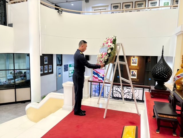 พิธีวางพวงมาลา เนื่องใน "วันพระบิดาแห่งกองทัพอากาศไทย"