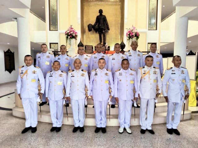 พิธีพระราชทานประกาศนียบัตรและเข็มนภยาธิปัตย์