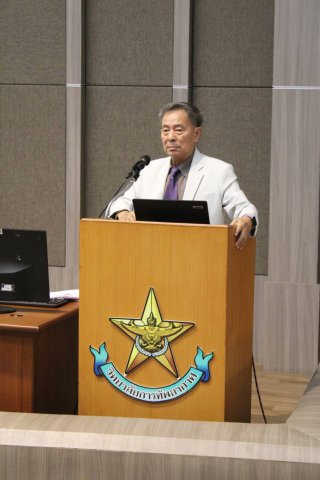 การบรรยายในหัวข้อ ผู้นำระดับยุทธศาสตร์