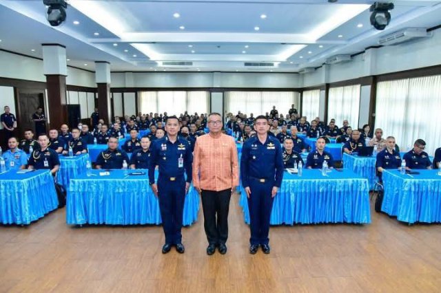 ผู้บัญชาการวิทยาลัยการทัพอากาศ กรมยุทธศึกษาทหารอากาศ นำคณะอาจารย์และนักศึกษาวิทยาลัยการทัพอากาศ รุ่นที่ ๕๙ ดูงานและศึกษา ภูมิประเทศภาคตะวันออกเฉียงเหนือ