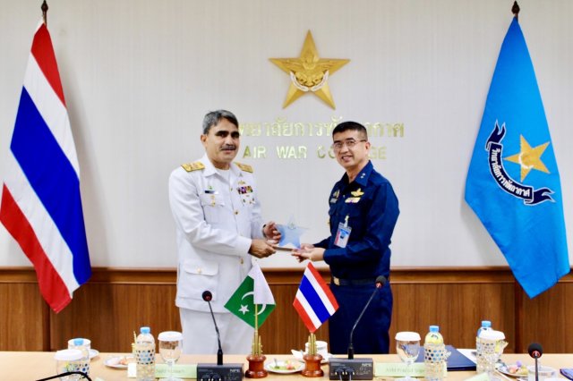 คณะอาจารย์ เจ้าหน้าที่และนักศึกษา วิทยาลัยการทัพเรือปากีสถาน เยี่ยมชมกิจการ วิทยาลัยการทัพอากาศ กรมยุทธศึกษาทหารอากาศ