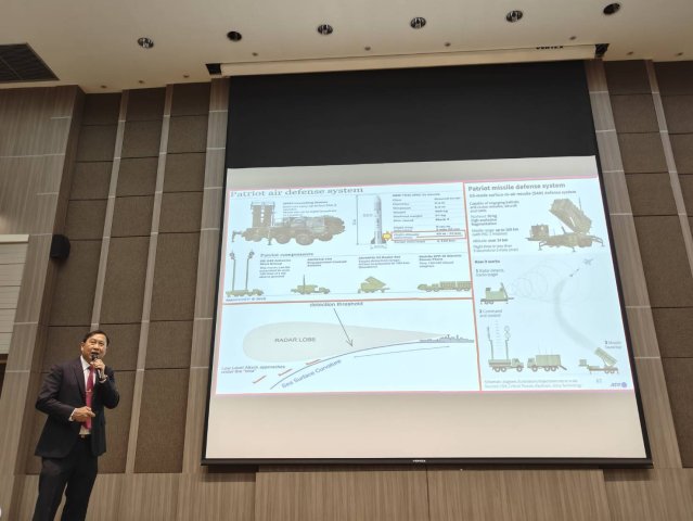 ที่ปรึกษาคณะอนุกรรมาธิการกิจการทางทหารด้านไซเบอร์ เทคโนโลยี อาวุธยุทโธปกรณ์ และอุตสาหกรรมป้องกันประเทศ บรรยายพิเศษแก่นักศึกษาวิทยาลัยการทัพอากาศ รุ่นที่ ๕๙