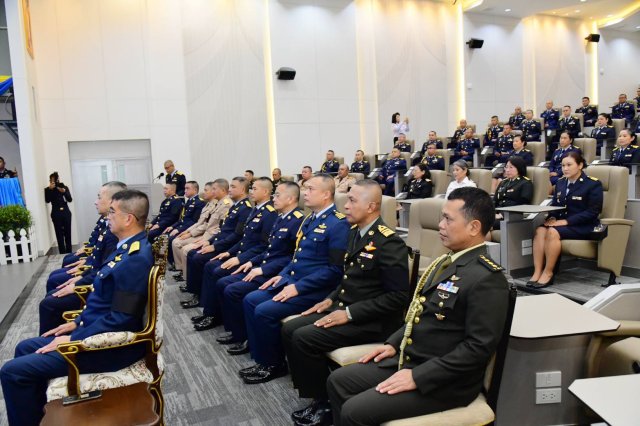 พิธีเปิดการศึกษาหลักสูตรการทัพอากาศ รุ่นที่ ๖๐ ประจำปี ๒๕๖๙