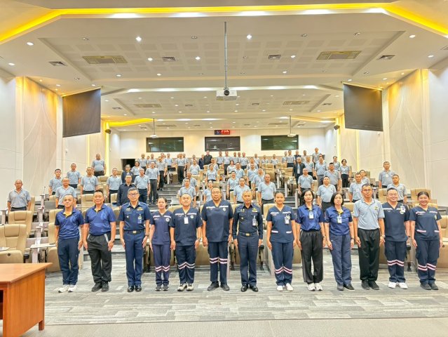 การจัดอบรมการปฐมพยาบาลฟื้นคืนชีพ (CPR) และการใช้เครื่องกระตุกหัวใจไฟฟ้าอัตโนมัติ (AED) 