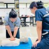 การจัดอบรมการปฐมพยาบาลฟื้นคืนชีพ (CPR) และการใช้เครื่องกระตุกหัวใจไฟฟ้าอัตโนมัติ (AED) 