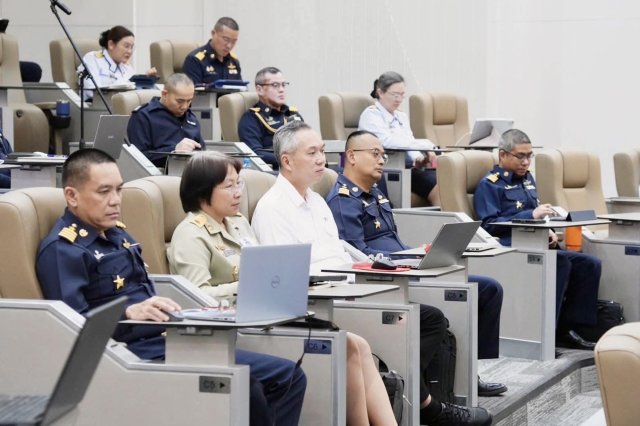 การบรรยายพิเศษโดยประธานที่ปรึกษาพิเศษกองทัพอากาศ ให้แก่นักศึกษาหลักสูตรการทัพอากาศ รุ่นที่ ๖๐