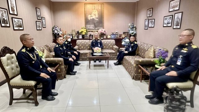 การบรรยายพิเศษโดยประธานที่ปรึกษาพิเศษกองทัพอากาศ ให้แก่นักศึกษาหลักสูตรการทัพอากาศ รุ่นที่ ๖๐