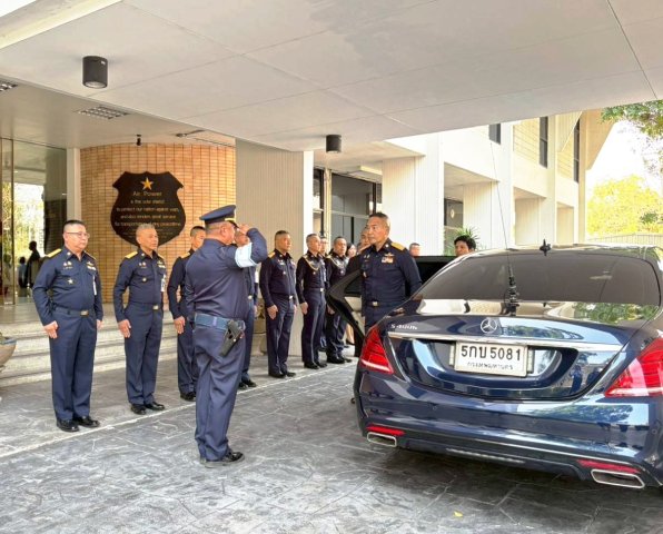 พลอากาศเอก เสกสรร  คันธา ผู้บัญชาการทหารอากาศ บรรยายพิเศษ ให้แก่ นักศึกษาวิทยาลัยการทัพอากาศ รุ่นที่ ๖๐