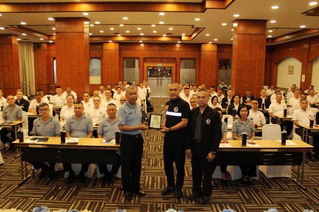 การดูงานและศึกษาภูมิประเทศภาคตะวันออก ของนักศึกษาหลักสูตรการทัพอากาศ รุ่นที่ ๖๐