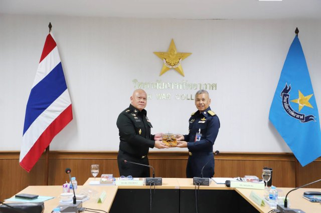 การหารือความร่วมมือทางวิชาการ ระหว่าง วิทยาลัยการทัพบก และวิทยาลัยการทัพอากาศ ครั้งที่ ๒  ณ วิทยาลัยการทัพอากาศ