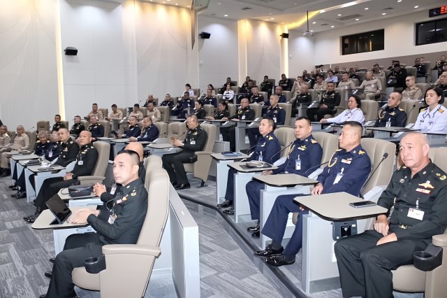 การเสวนาวิชาการ วิทยาลัยการทัพสัมพันธ์ หัวข้อ “บทเรียนการปฏิบัติการทางทหารระหว่างไทย-กัมพูชา  สู่การพัฒนาขีดความสามารถของกองทัพไทยในอนาคต”