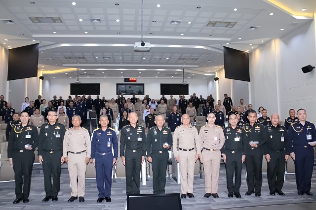 การเสวนาวิชาการ วิทยาลัยการทัพสัมพันธ์ หัวข้อ “บทเรียนการปฏิบัติการทางทหารระหว่างไทย-กัมพูชา  สู่การพัฒนาขีดความสามารถของกองทัพไทยในอนาคต”