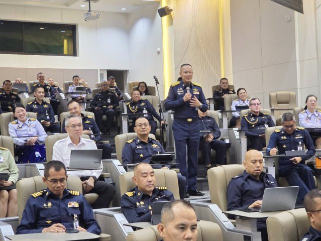 ผู้ช่วยผู้บัญชาการทหารอากาศ บรรยายพิเศษ “การแถลงสถานการณ์ชายแดนไทย–กัมพูชา” 