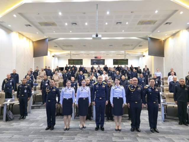 ผู้ช่วยผู้บัญชาการทหารอากาศ บรรยายพิเศษ “การแถลงสถานการณ์ชายแดนไทย–กัมพูชา” 